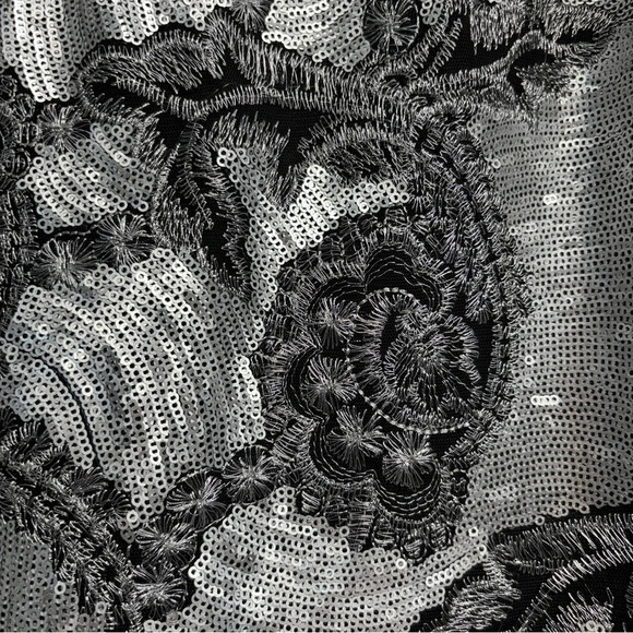 NWT CALVIN KLEIN SILVER SEQUIN FLORAL FITTED HALTER PARTY COCKTAIL MIDI DRESS 14 - Picture 6 of 14